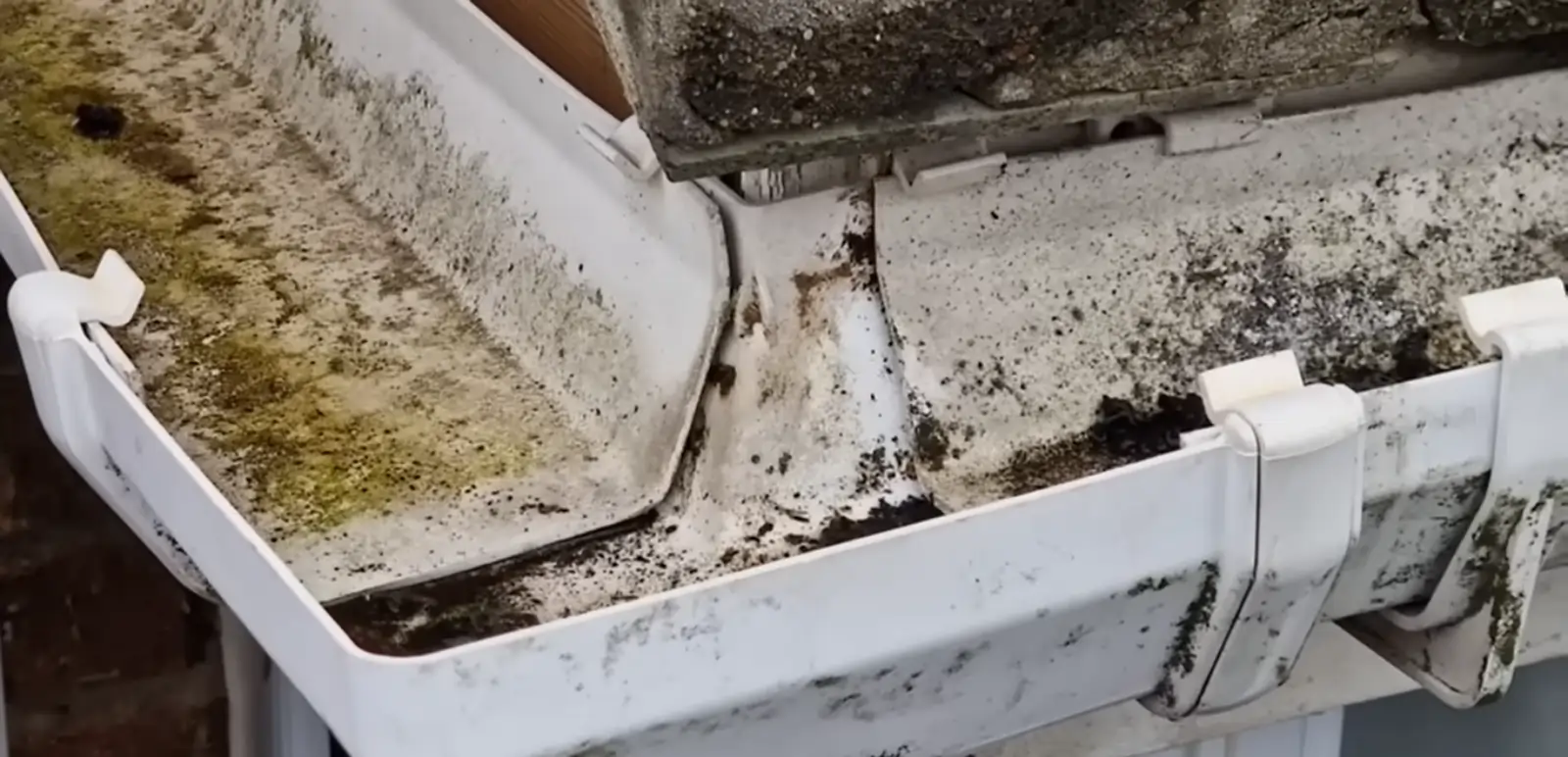 Guttering repairs being completed on a house in Doncaster