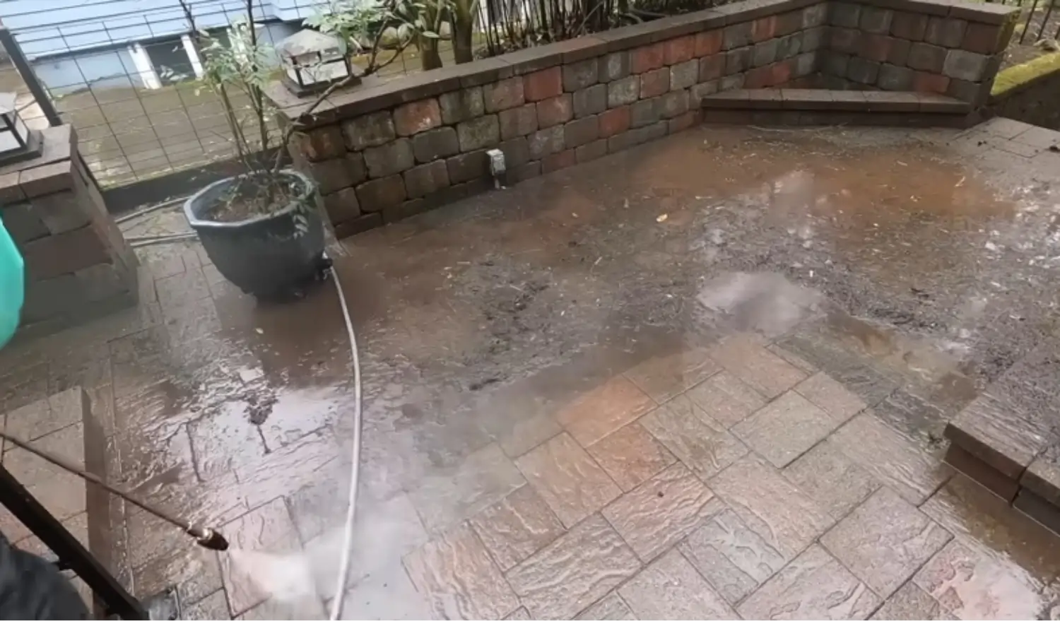 Exterior pressure washing service Askern Doncaster